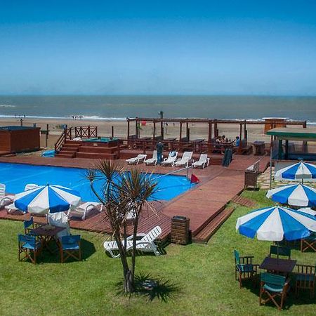Hotel Tejas Rojas Вілья-Хесель Екстер'єр фото